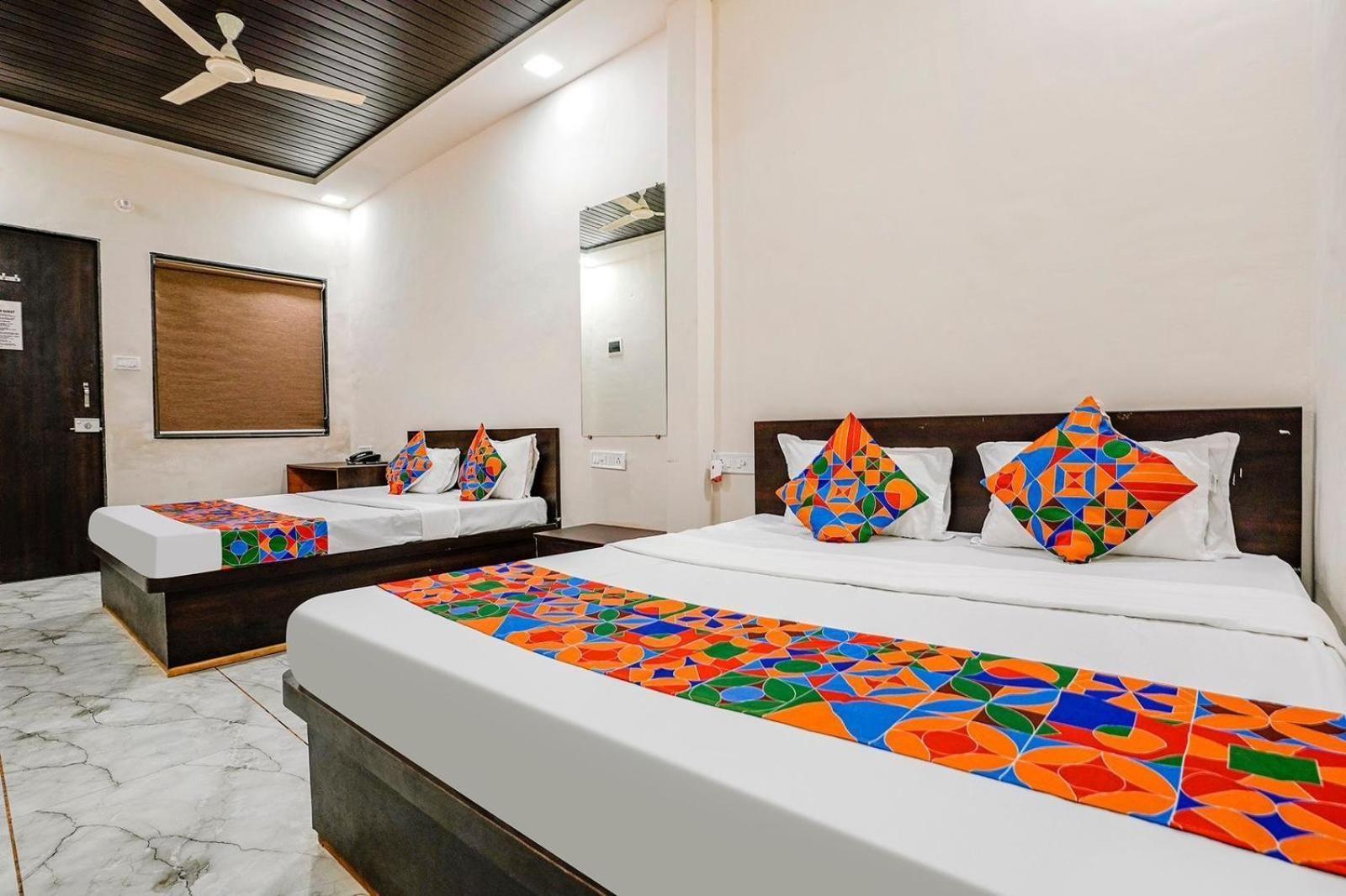 The Jalsa Resort 罗纳瓦拉 外观 照片